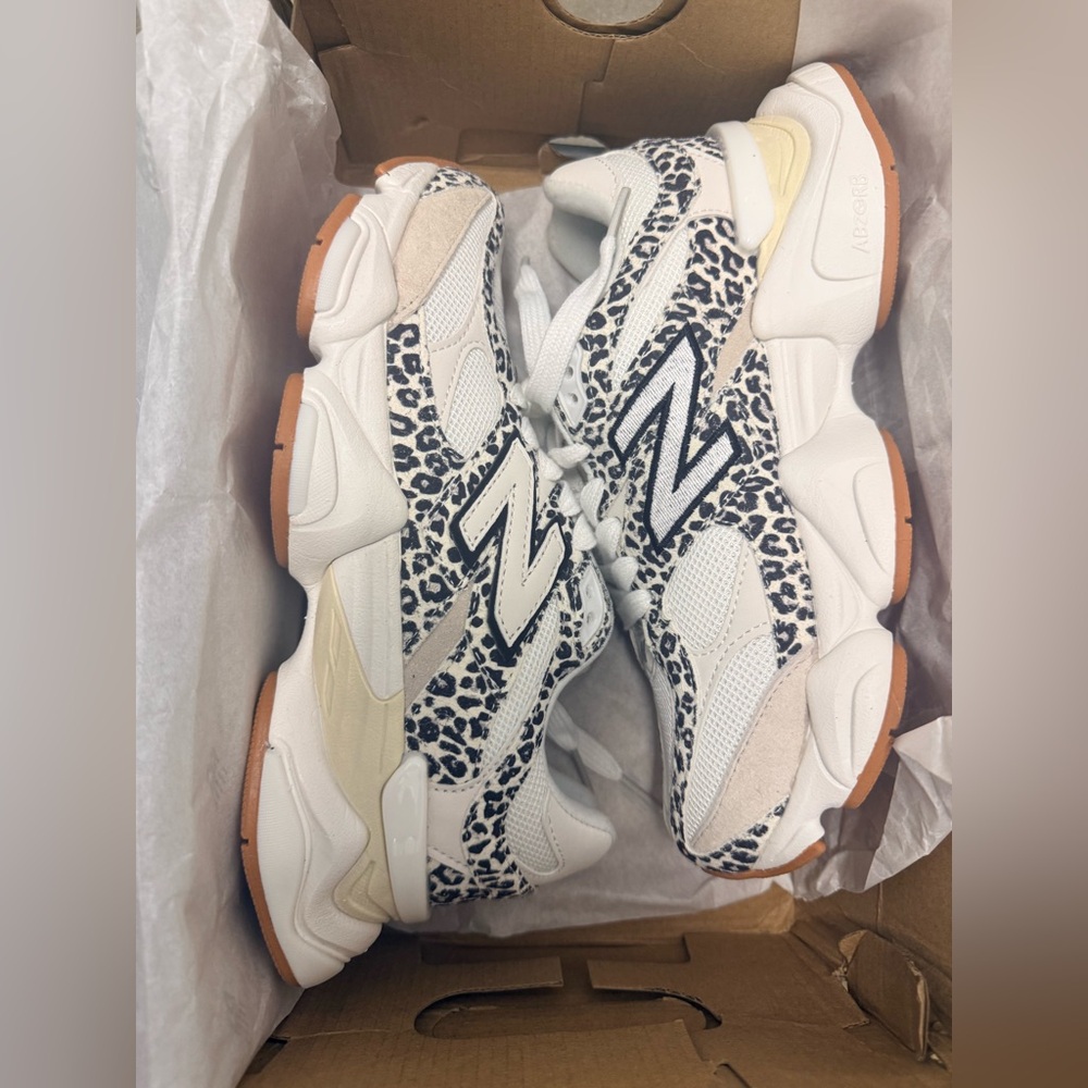 NIB-Women New Balance 9060 Leopard Print Sneakers-Exclusive Collection Size 7.5 - Picture 8 of 12